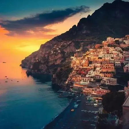 לינה וארוחת בוקר A Do' Cumparone 3*