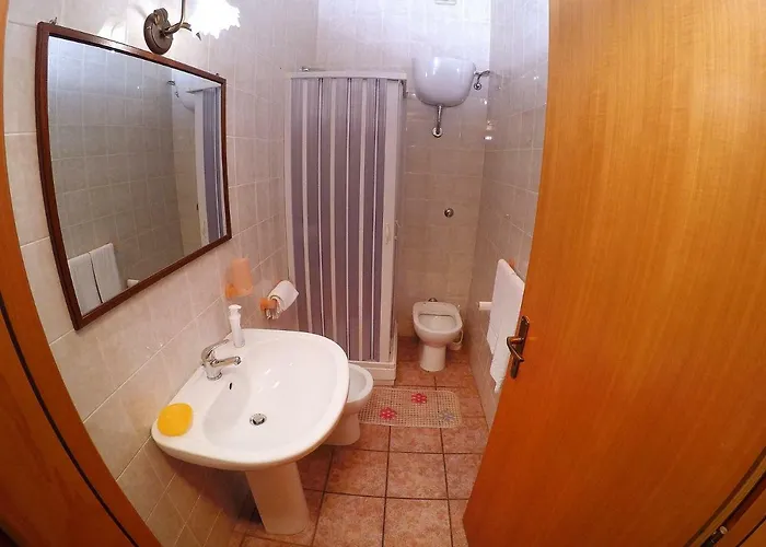 A Do' Cumparone Alojamento de Acomodação e Pequeno-almoço