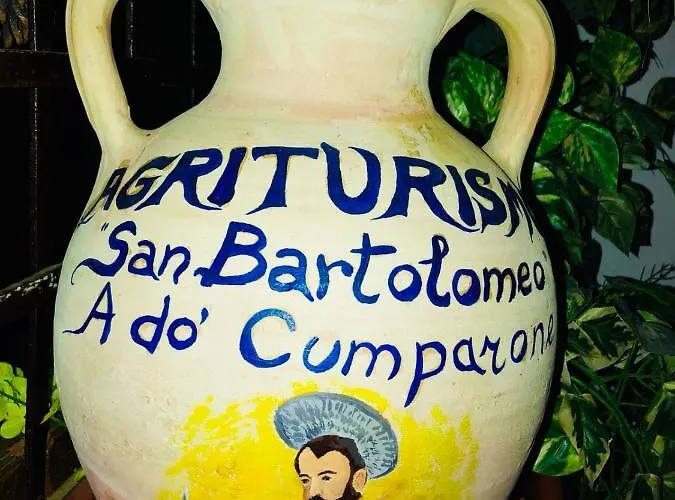 Alojamento de Acomodação e Pequeno-almoço A Do' Cumparone Corbara (Campania)