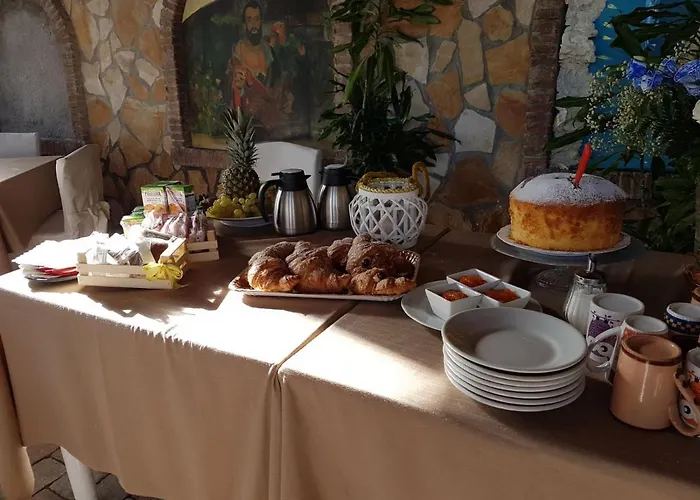 A Do' Cumparone Alojamento de Acomodação e Pequeno-almoço 3*